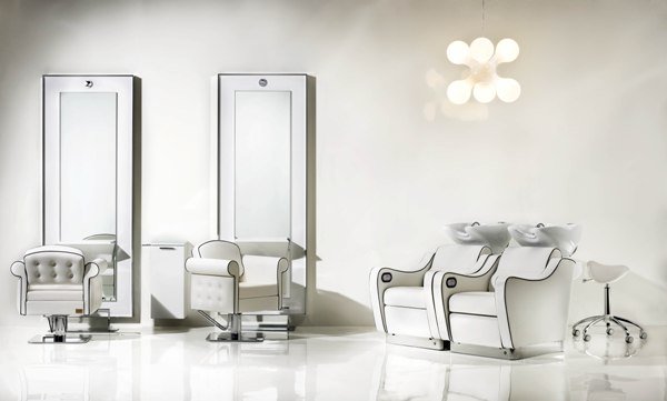 Кресло парикмахерское Pietranera LONDRA OPTIMA 115B.7R