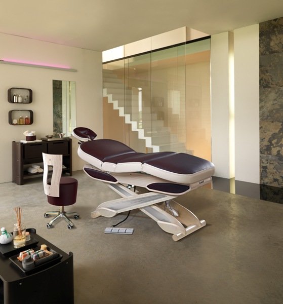 Кушетка массажная LEMI SERENEYA 2M 187-2 RN Кушетка массажная LEMI SERENEYA 2M 187-2 RN