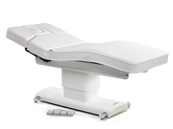 Кушетка массажная LEMI CENTRUN EVO 186 RN Кушетка массажная LEMI CENTRUN EVO 186 RN