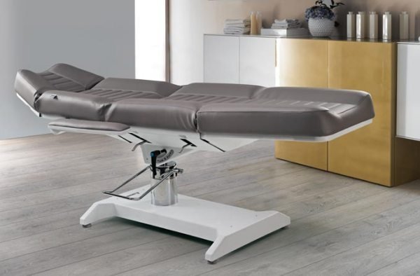 Кресло косметологическое LEMI 2 102 White Кресло косметологическое LEMI 2 102 White