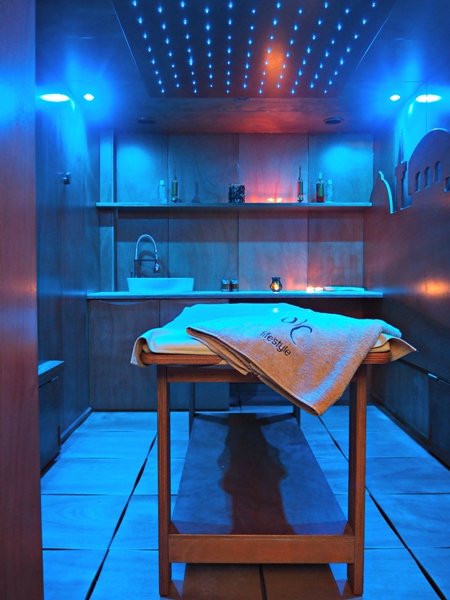 Паровая кабина ESAGONO THALATEPEE SUITE DRY Паровая кабина ESAGONO THALATEPEE SUITE DRY