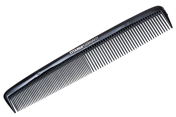 Расчёска TITANIA 17,5 см черная 1801/2 Расчёска TITANIA 17,5 см черная 1801/2