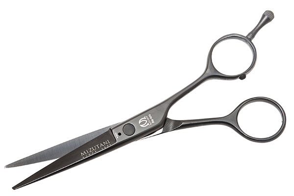 Ножницы для стрижки MIZUTANI Black-Smith Re-tro Titanium Black 5.5" RETRO-T-5.5 Ножницы для стрижки MIZUTANI Black-Smith Re-tro Titanium Black 5.5" RETRO-T-5.5