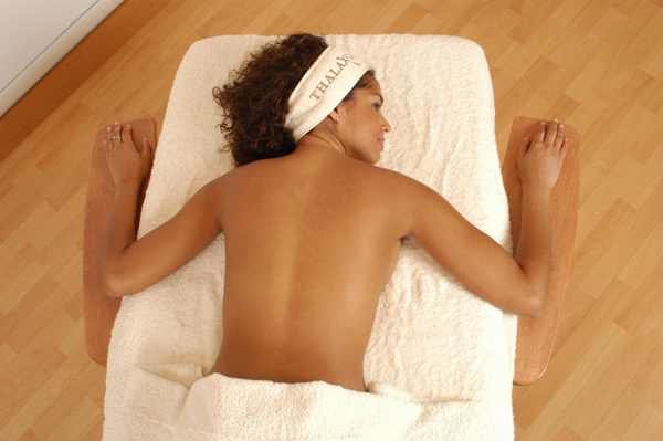 Кушетка ESAGONO RUBINO 2 Кушетка ESAGONO RUBINO 2