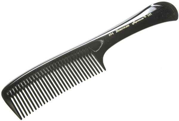 Расчёска HERCULES каучуковая с ручкой 696 W9 Расчёска HERCULES каучуковая с ручкой 696 W9