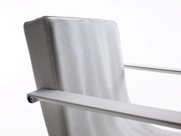 Кресло парикмахерское Pietranera NEK 85.8R